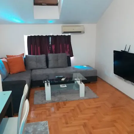 Apartman Junior Апартаменти Подгориця