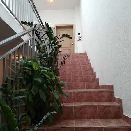 Apartman Junior Апартаменти *